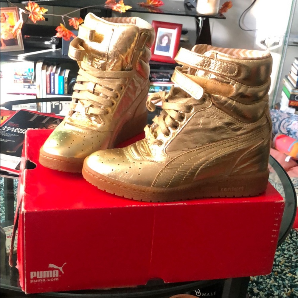 Puma Sneakers